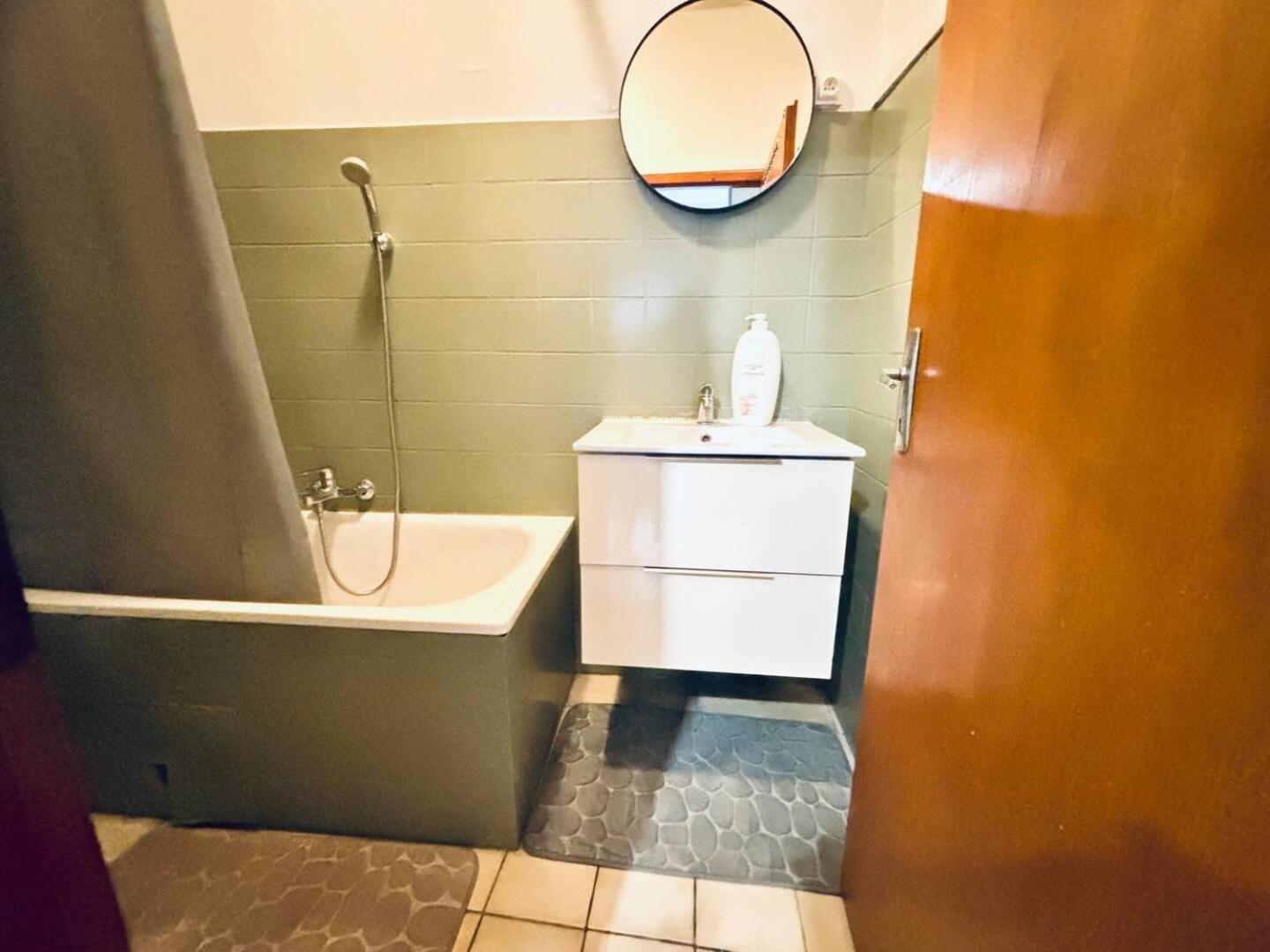 Le Lorrain Wifi Un Sejour A Part Apartman Metz Kültér fotó